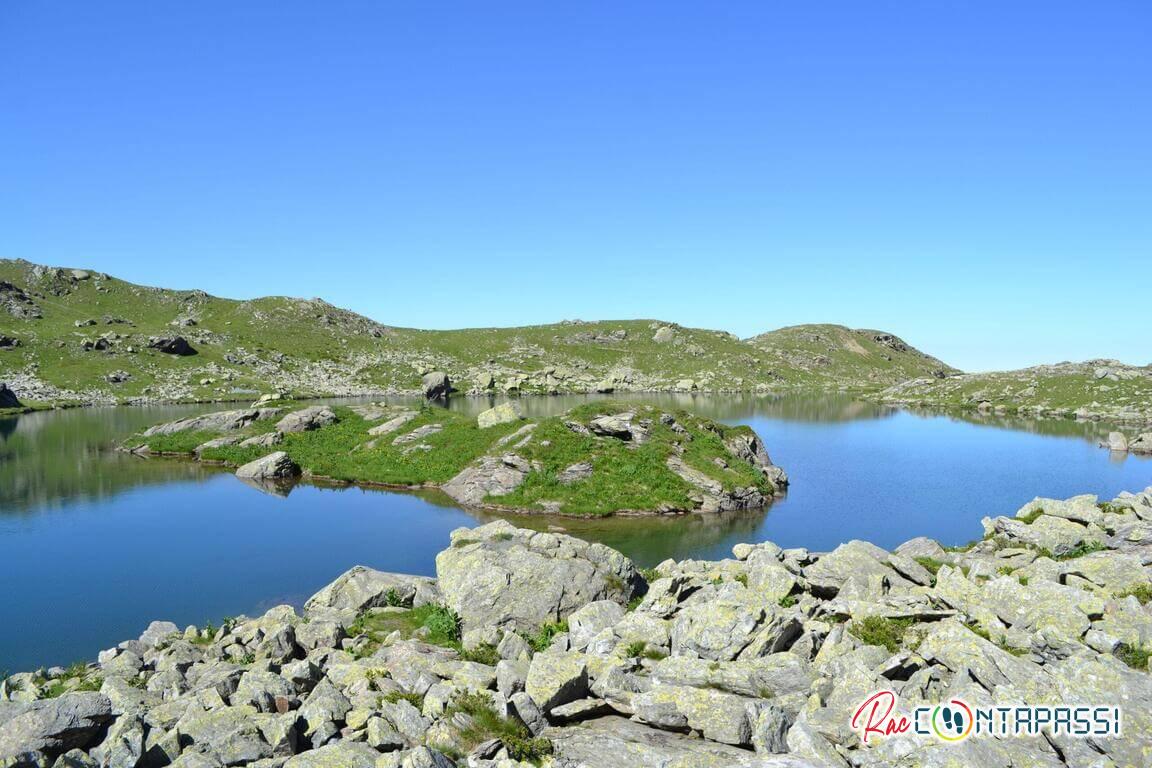 Il lago di Viana e la sua isoletta